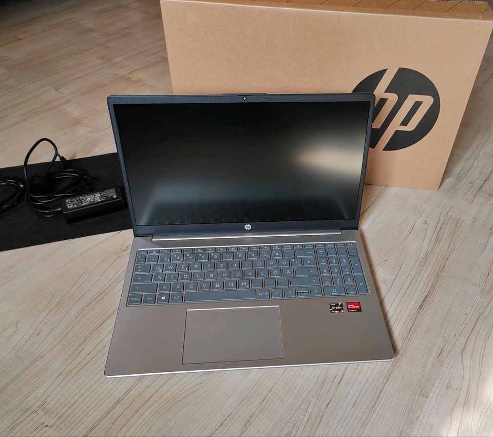 Neuw. HP Laptop 15-fc0555ng 512GB 16GB Ryzen5 15,6" Win11 Full HD in Drochtersen