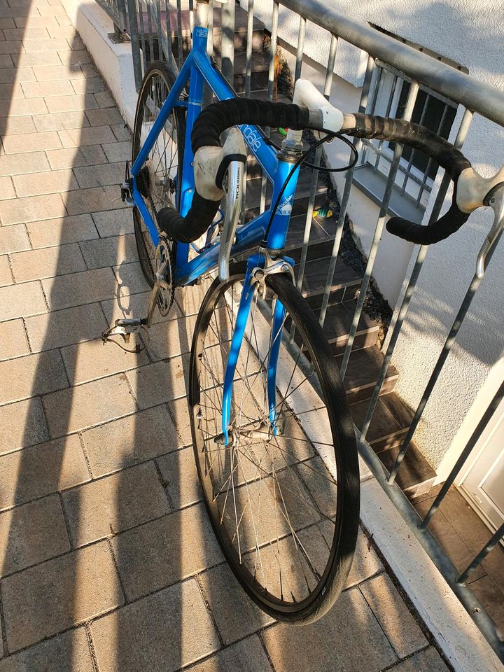 Vintage Rennrad der Marke Cannondale in Leingarten