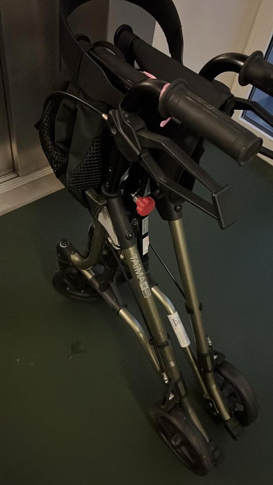 Rollator je ab 15€ in Frankfurt am Main