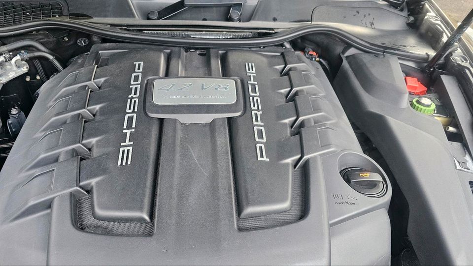 Posche cayenne 4.2 Diesel V8 Vollausstattung in Lörrach