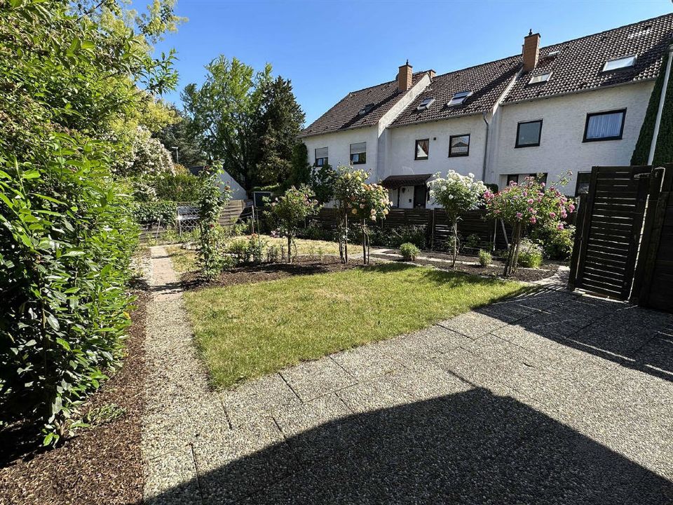 Großes, top-gepflegtes Einfamilienhaus mit schönem Garten in Oestrich-Winkel