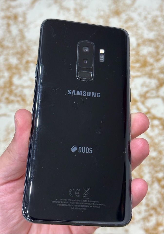 Samsung Galaxy S9+ DOUS Glasschaden | 64GB - OVP + Hülle in Moers