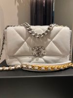 Chanel 19 Tasche bag München - Moosach Vorschau