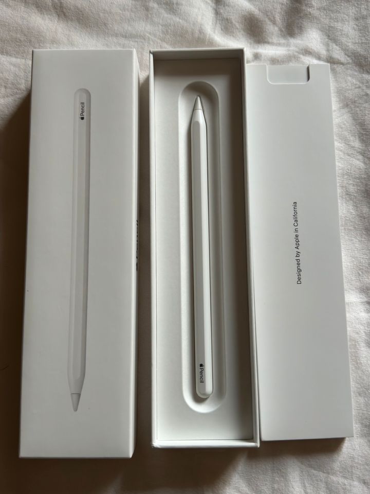 Apple iPad Pro 12,9 2020 Wi-Fi Cellular +Macig  Keyboard +Pencil in Kerben