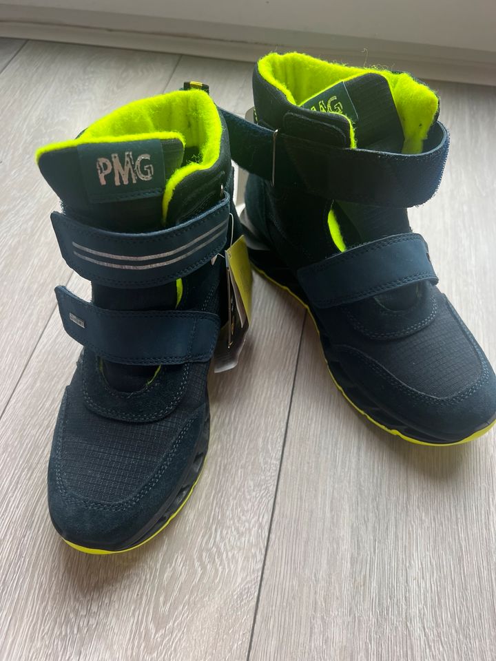 Winterschuhe Primigi NEU mit Etikett 36 in Frankfurt am Main