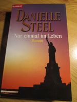 Roman "Nur einmal im Leben" Danielle Steel 2001 TB Niedersachsen - Gronau (Leine) Vorschau