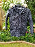 ☆☆☆Winterjacke Gr. 140 mit Kapuze schwarz☆☆☆ Nordrhein-Westfalen - Hilden Vorschau