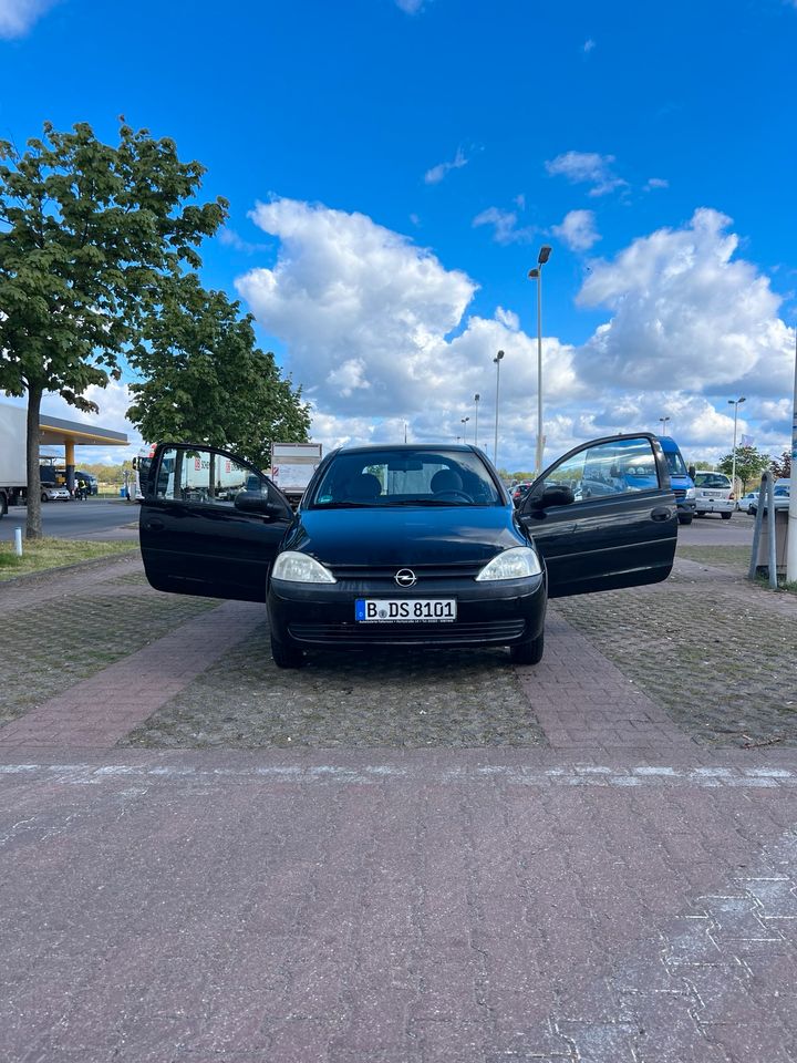 Opel Corsa C in Berlin