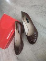 Görtz Shoes peeptoes Gr. 40 ungetragen Leder Düsseldorf - Hellerhof Vorschau