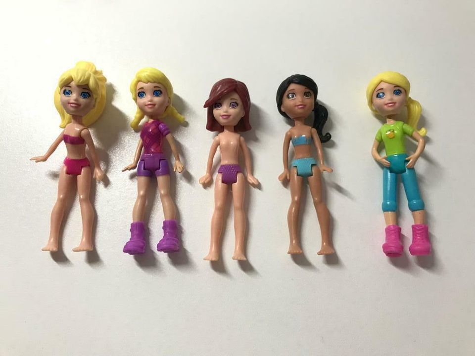 Polly Pocket Pferdestall + Figur und Klamotten in Traunreut