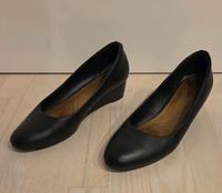 Damenschuhe Clarks Größe 38 Nordrhein-Westfalen - Willebadessen Vorschau