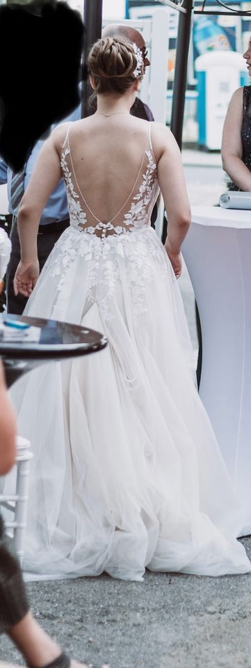 Brautkleid Enzoani Normandie, Größe 38 in Niederzier