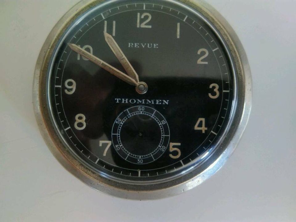 Revue GT Thommen Militär Flieger Taschenuhr Fliegeruhr WW2 Uhr in Würzburg