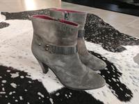 Jette Stiefel grau Gr. 40 Rheinland-Pfalz - Orlenbach Vorschau
