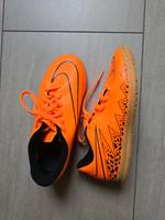 Fußballschuhe/Hallenschuhe top ZustandGr. 36,5 Sachsen - Nossen Vorschau