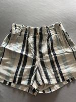 Gestreifte Shorts von Vera Moda Niedersachsen - Celle Vorschau