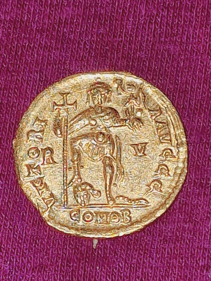 3 Römische goldmünze Valentinianus lll in Stuttgart