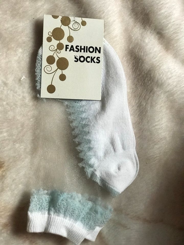 Damen Socken transparent in Dinslaken