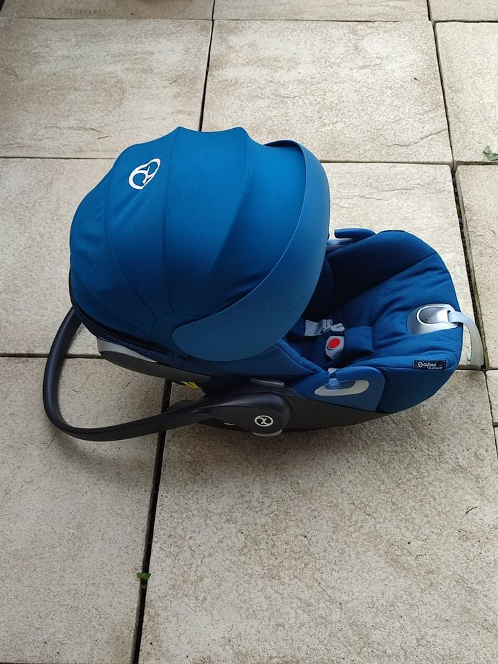 Babyschale Cybex Platinum Cloud Z plus in Mayen