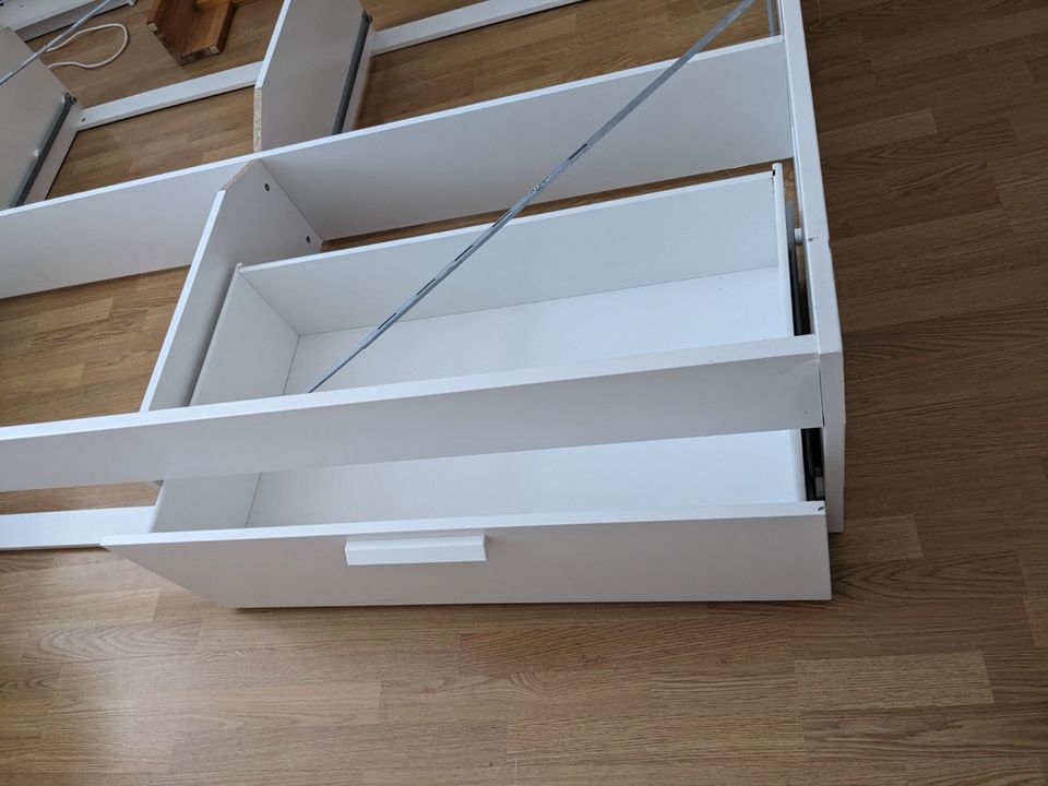 Teile von Ikea Brimnes Bett in München