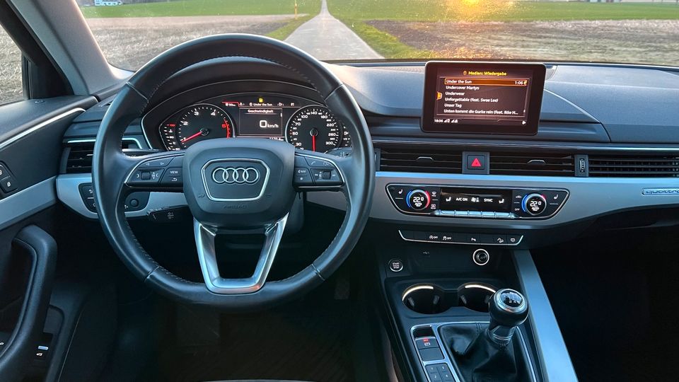 Audi A4 Allroad in Warburg