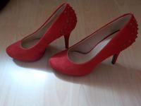 Atemberaubend schöne rote High Heels Frankfurt am Main - Ostend Vorschau