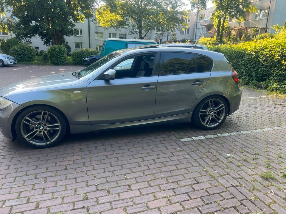 BMW 123d *M sportpaket* Schiebedach* Xenon* Tausche & Verkaufe in Dorsten