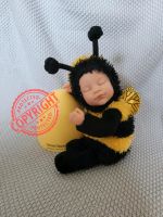 Anne Geddes Puppe Biene im Ei  Bumbelbee Bee Doll Baby Hummel Hessen - Schmitten Vorschau