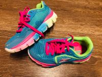 Turnschuhe 28, leichte Laufschuhe Baden-Württemberg - Gärtringen Vorschau