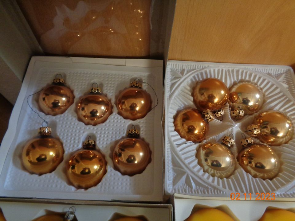 Weihnachtsbaumkugeln Baumschmuck Christbaumschmuck RAR VINTAGE in Üchtelhausen