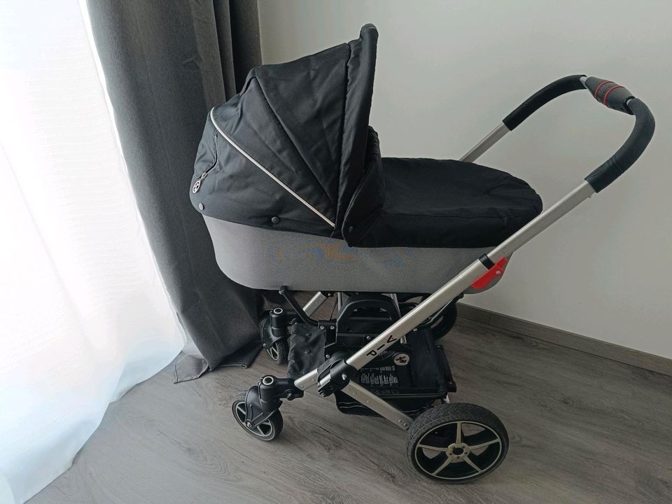 Kinderwagen Hartan VIP XL  schwarz in Gladenbach