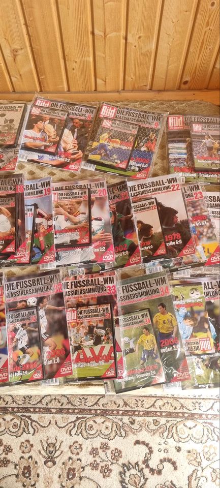 Original verpackte Bild Klassiker Fußball-WM Zeitschriften in Trebbin