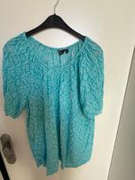 Bluse mit grafischem Muster Düsseldorf - Friedrichstadt Vorschau