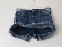 2 In 1 Jeans Hose gleich Rock 44 Kurze Jeans Hose Shorts Hotpans Nordrhein-Westfalen - Gelsenkirchen Vorschau