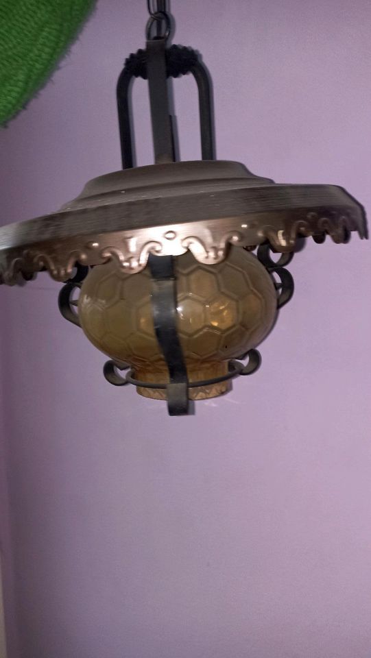 Antik sehr alte Lampe Deckenlampe alt in Tespe