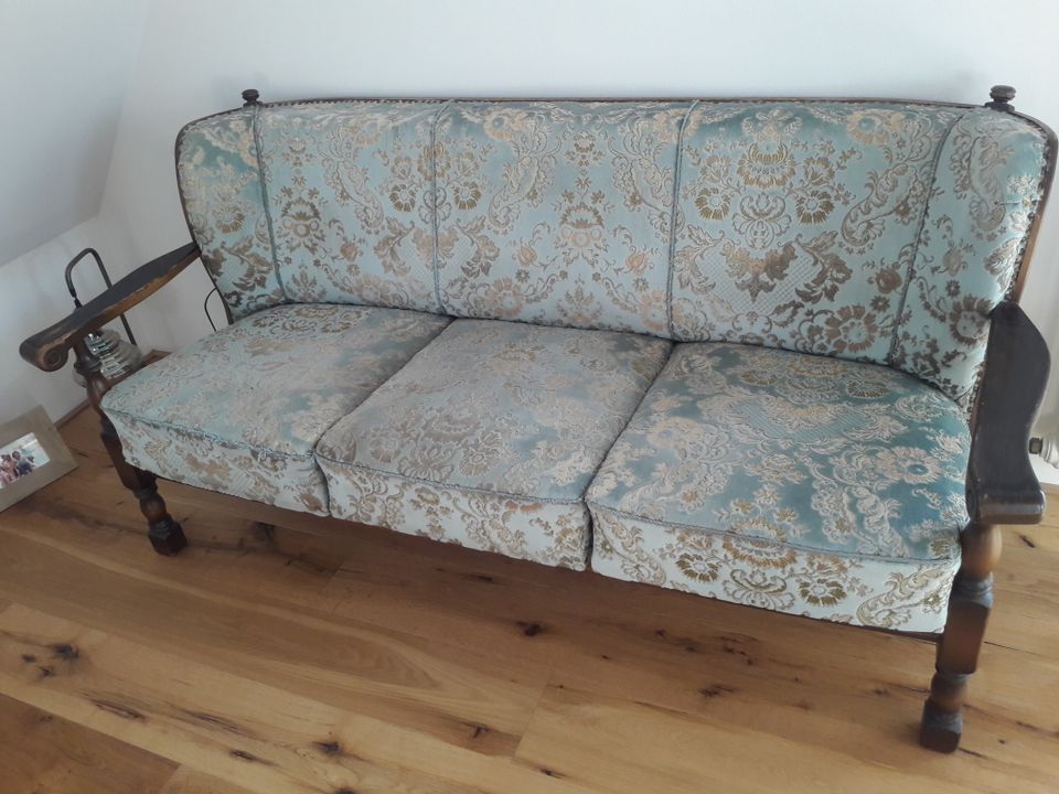 Antikes Sofa in Pliezhausen