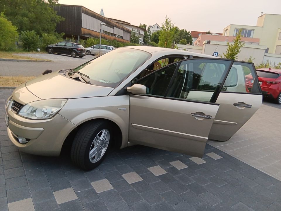 Renault Megane Scenic 2007 in Stuttgart