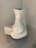 Rosenthal Vase Cedric ragot blown 30cm weiß Hessen - Wiesbaden Vorschau