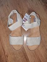 Bobs by Skechers Sandalen In Größe 37,5     Hellbeige Niedersachsen - Burgwedel Vorschau