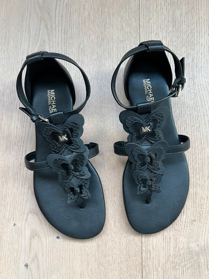 Michael Kors Sandalen, schwarz, Größe 36 in Stuttgart