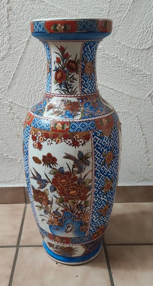 Vase / Bodenvase Ming-Dynastie Porzellan handbemalt (60,5cm) in Neuburg a.d. Kammel