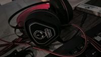 Ripper Allen  Headset und gaming Tastertur Düsseldorf - Wersten Vorschau