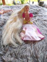 Rapunzel Barbie mit langen Haaren 8€ Kr. Altötting - Altötting Vorschau