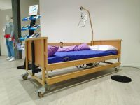 Pflegebett / Neu und Gebraucht / Sanitätshaus / Fachändler ab 350 Nordrhein-Westfalen - Kleve Vorschau