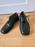 Herren Leder Schnürschuhe Gr. 42,5 Stuttgart - Stuttgart-Ost Vorschau