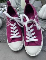 Guess Sneaker Kerie fuchsia Gr. 38 Nordrhein-Westfalen - Kaarst Vorschau