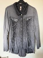 Tolle Tredy Shirt Jacke Gr 48 viele Details Nordrhein-Westfalen - Wesel Vorschau
