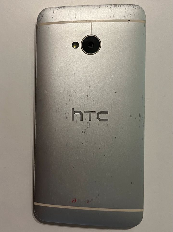 HTC Handy Defekt in Alheim