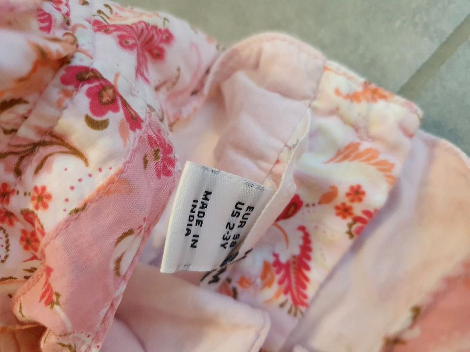 Mädchen Sommer Kleid Größe 98 H&M Festlich Rosa Blumen in Laupheim