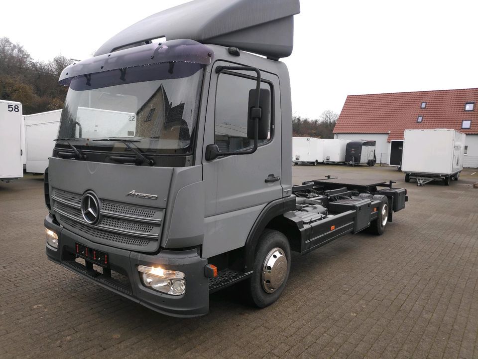 Mercedes Atego, Basis für Reisemobil, Wechselaufbau, OHNE Koffer! in Arnstein